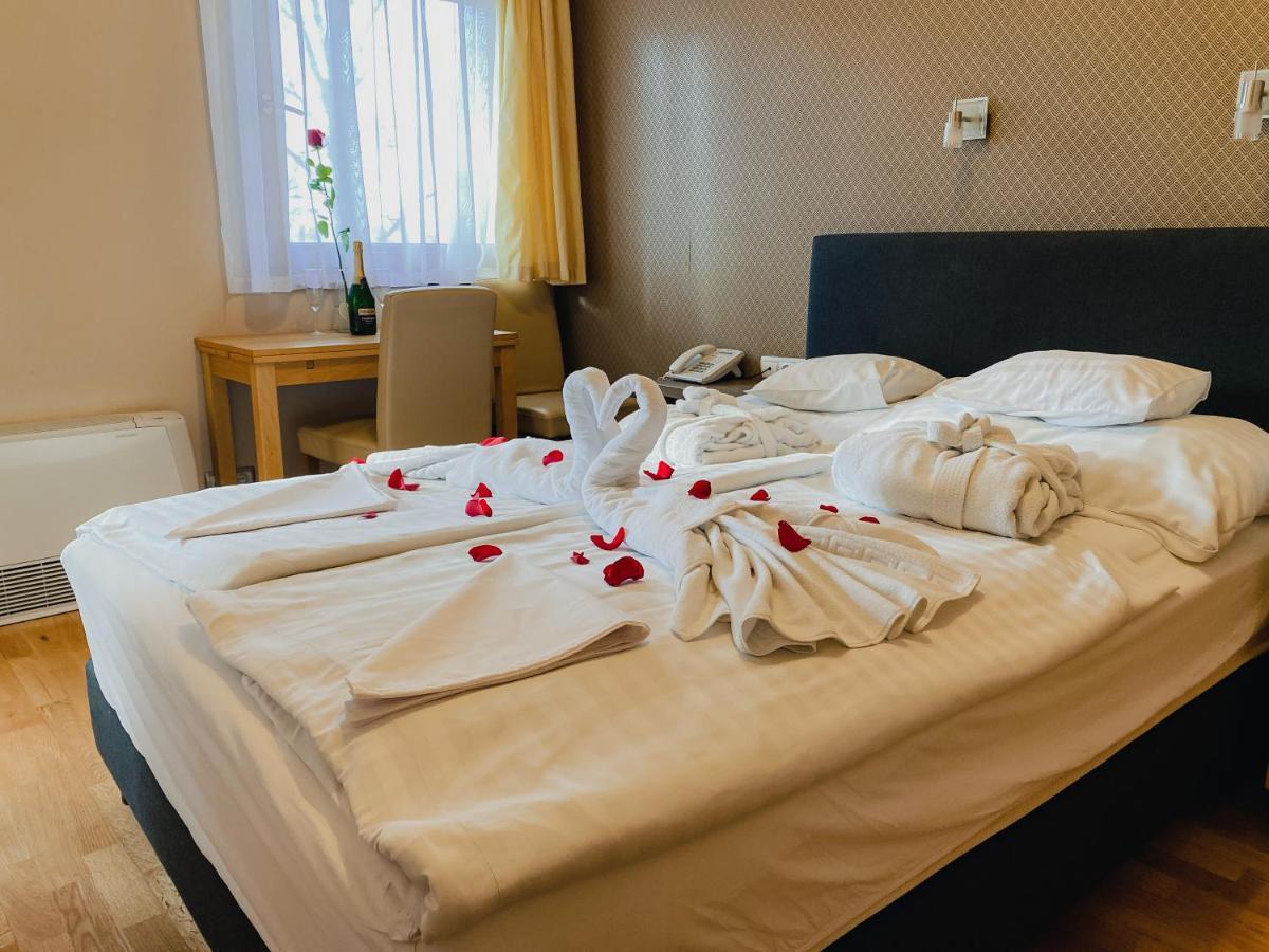Royal Mediterran Siófok Eksteriør billede