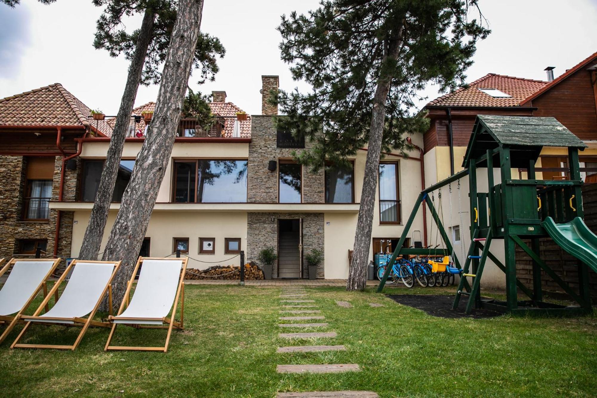 Royal Mediterran Siófok Eksteriør billede